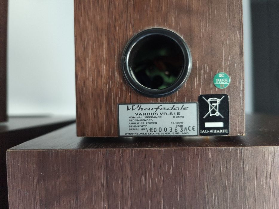 Sprzedam amplituner Denon AVR 1311 z zestawem głośników