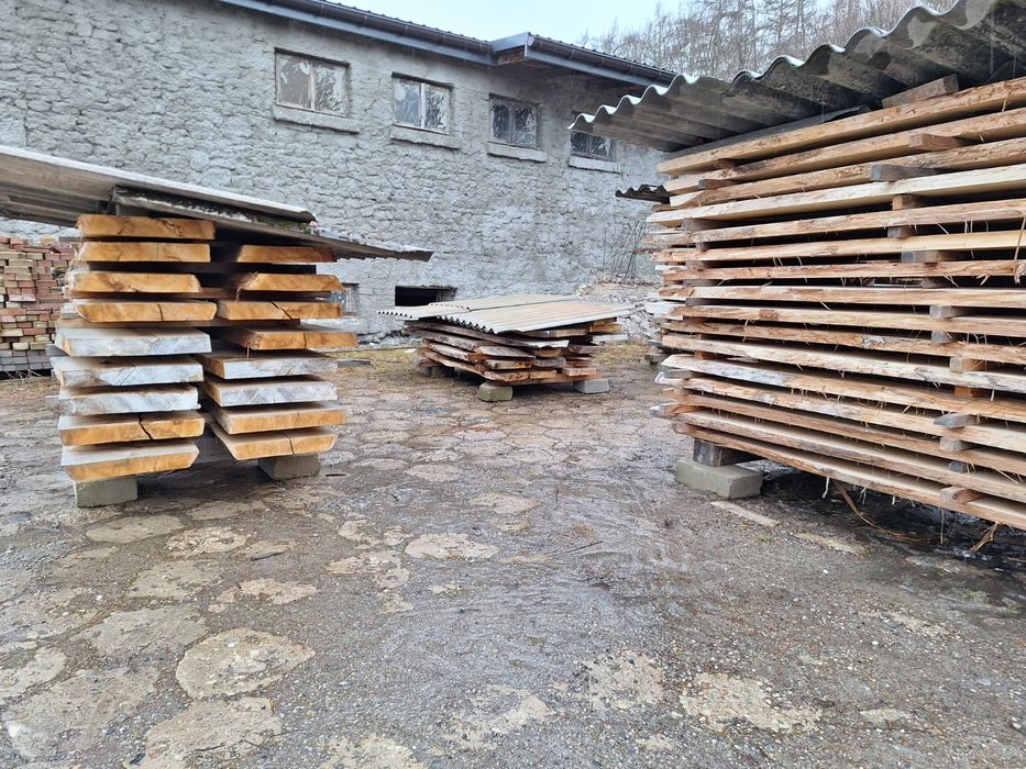 Deski debowe sezonowane