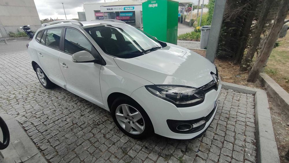 Renaut Megane III ST 1.5 dCi Confort 95cv 2014 excelente estado -Distribuiçao Mudada muito economica