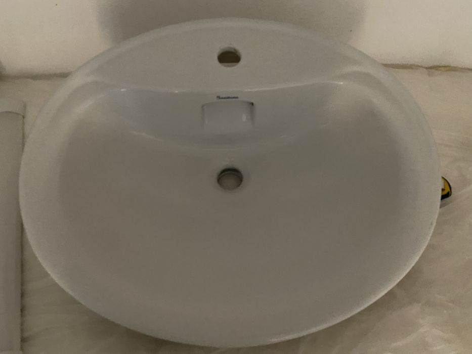 Lavatório sanitana de encastrar
