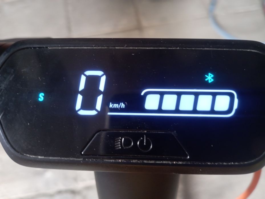 Електросамокат Ninedot