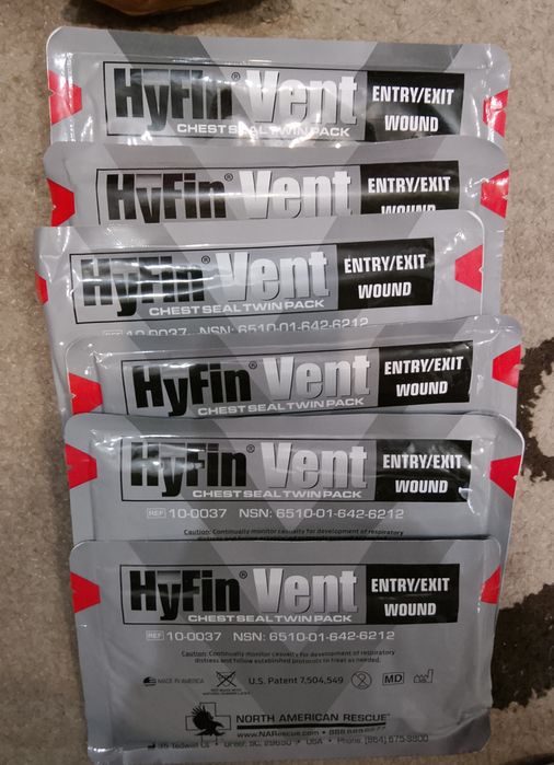 Оклюзійна наліпка Hyfin Vent Chest Seal (Twin Pack)