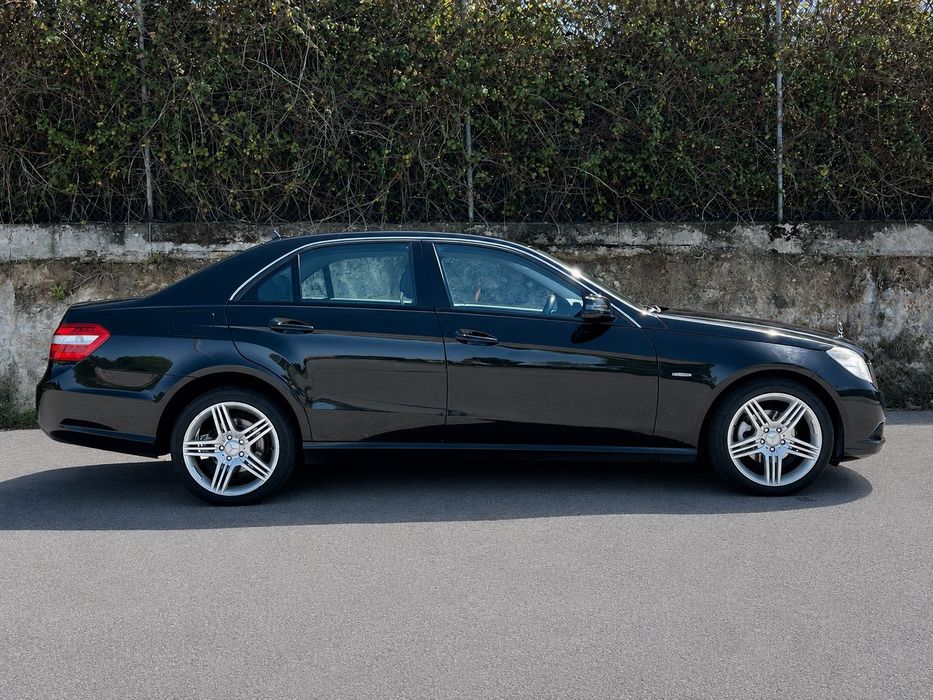 Mercedes-Benz E220 CDI Caixa Automática