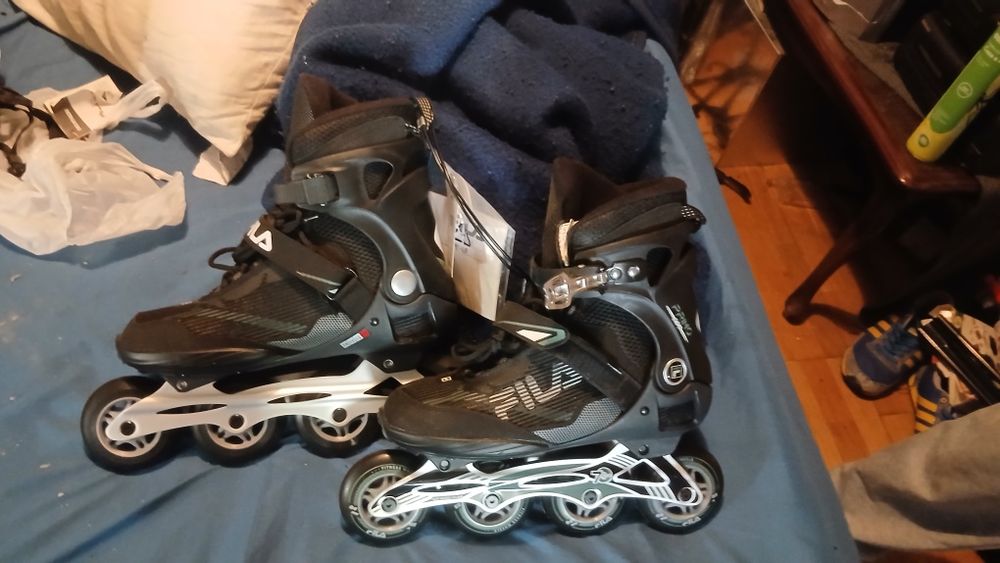 Patins novos e exc.