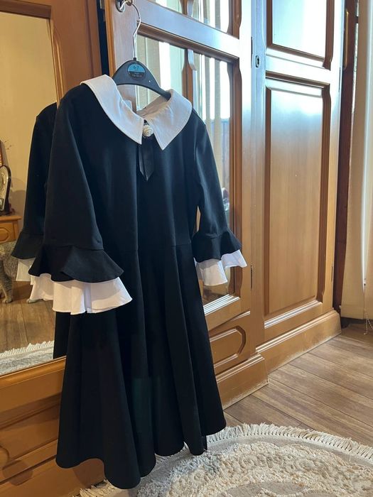 Продам шикарное платья на девочку