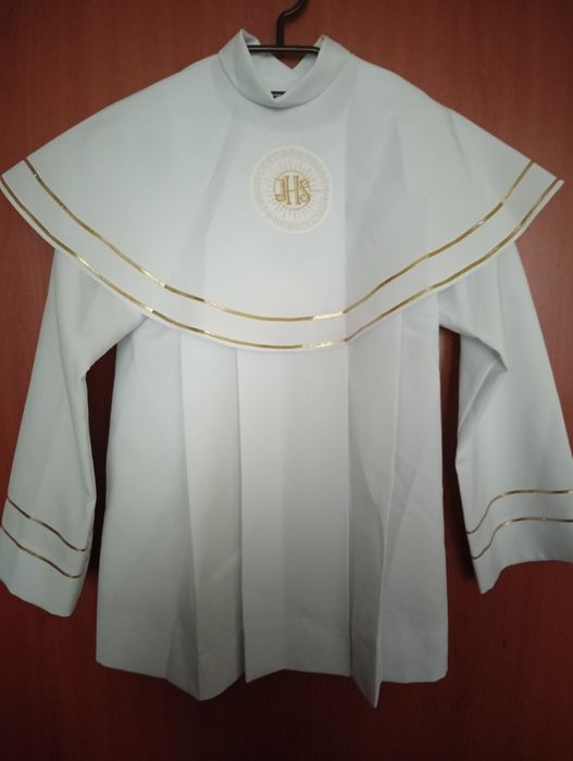 Sprzedam albę komunijną dla chłopca plus garnitur