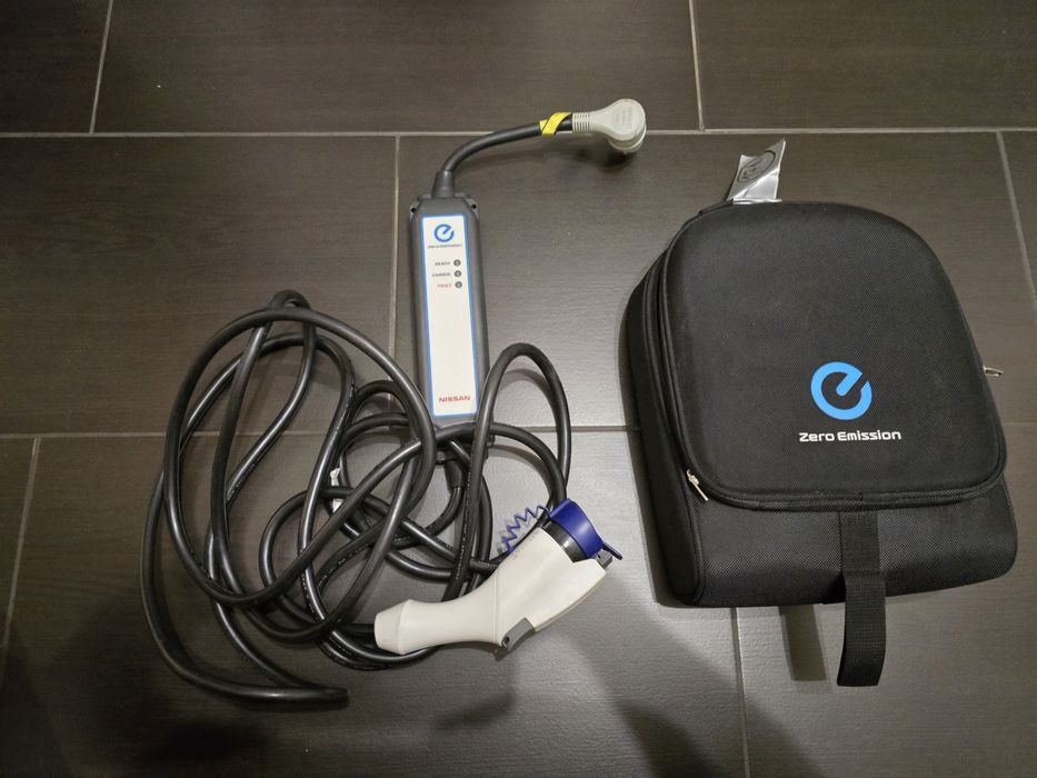 Зарядне/зарядний пристрій type 1/Nissan leaf/220в