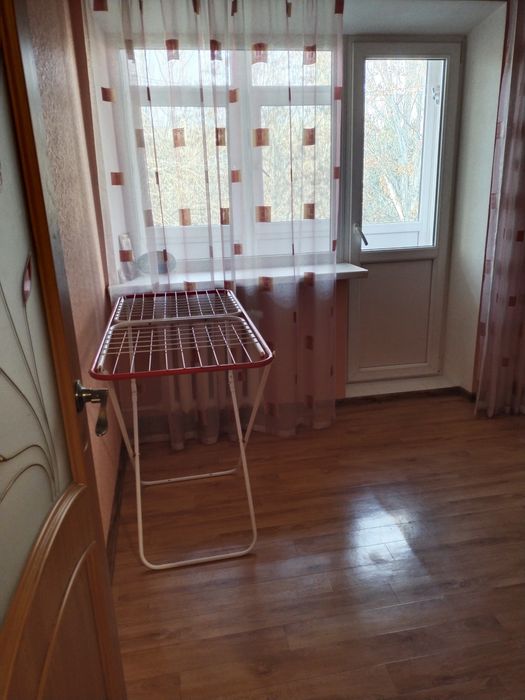 Сдаётся 2х комнатная квартира площадь Победы