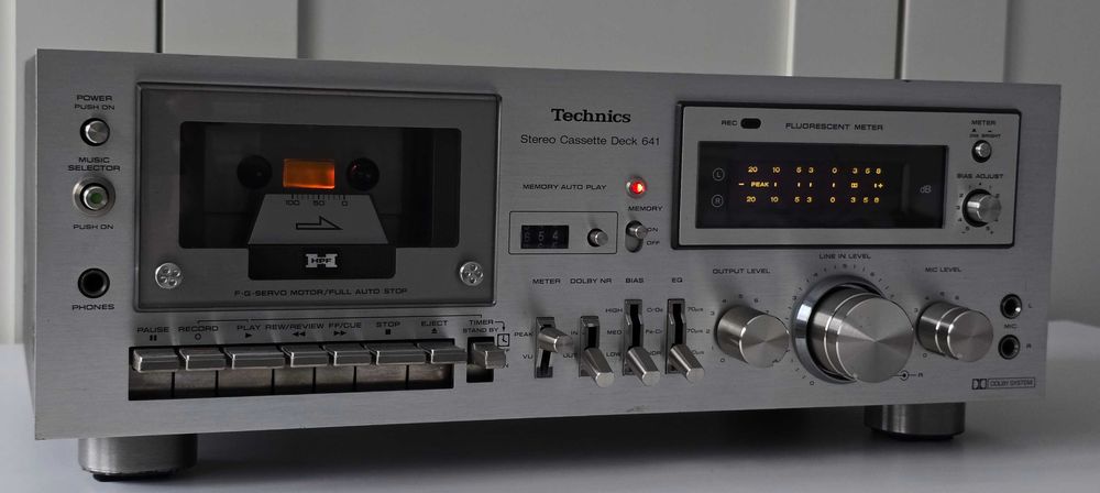 Magnetofon kasetowy Deck Technics Stereo Cassette Deck RS-641