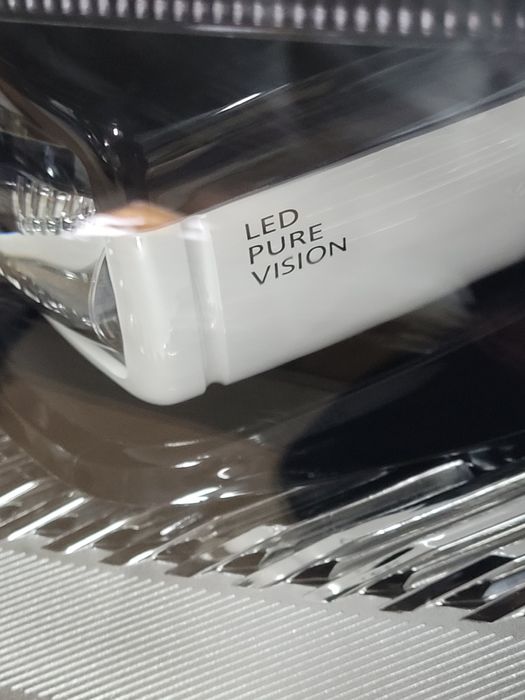 Megane IV 4 lampa przednia lewa led pur