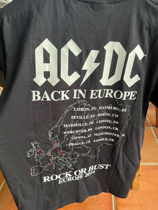 T-shirt AC-DC comprada no concerto em Portugal 2016
