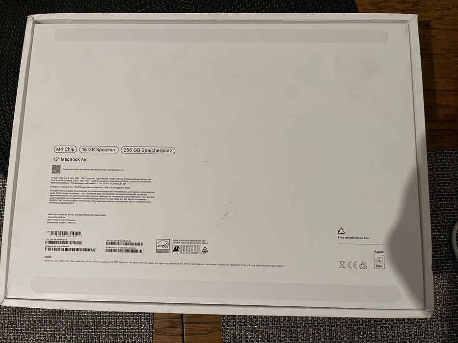 MacBook Air 13" Новий