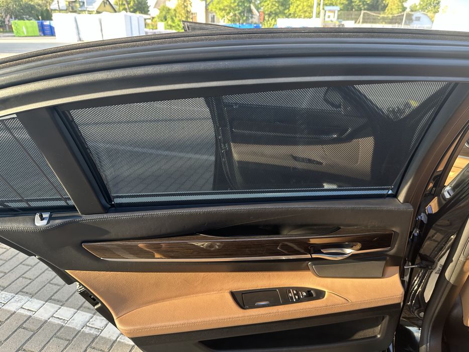 BMW 7 Series 2010 VIN WBAKB4C50BC574372 фото оголошення 15 з 24