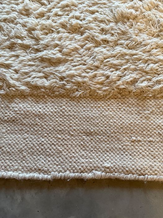 Dywan Marely z białej wełny 200x300 Kave Home