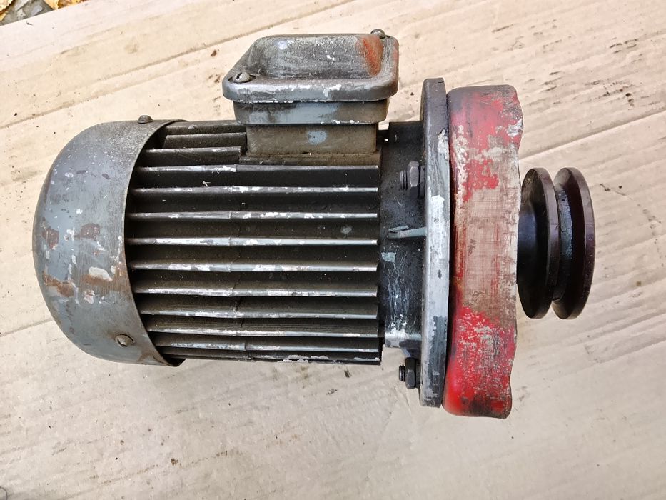 Двигатель 16К20.