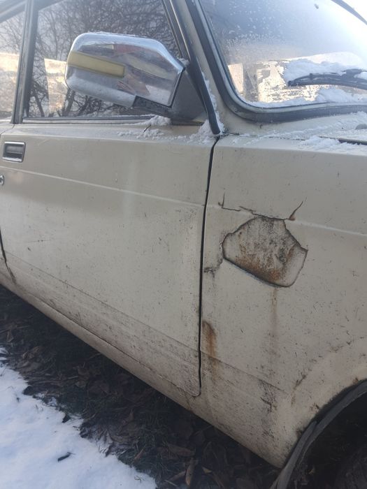 Продаю жигуля Ваз 2105