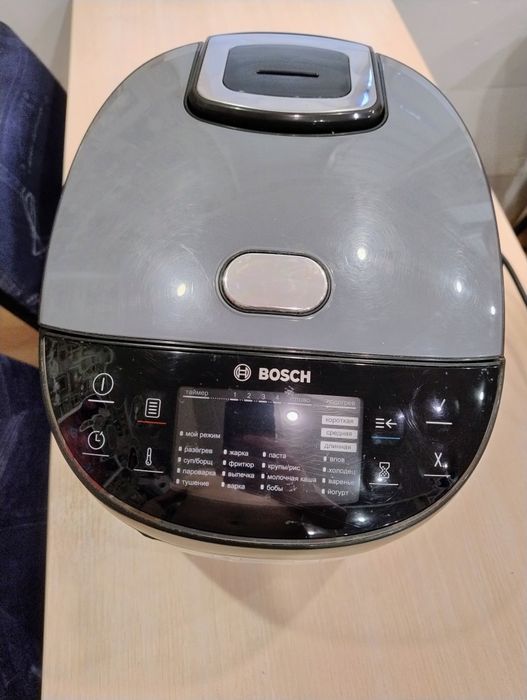 Мультиварка BOSCH AutoCook MUC22B42RU | 48 программ | 5 л | 900 Вт