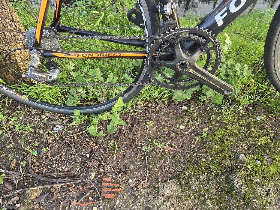 Bicicleta de carbono com campagnolo record