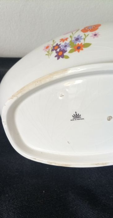 Terrina cesol em muito bom estado