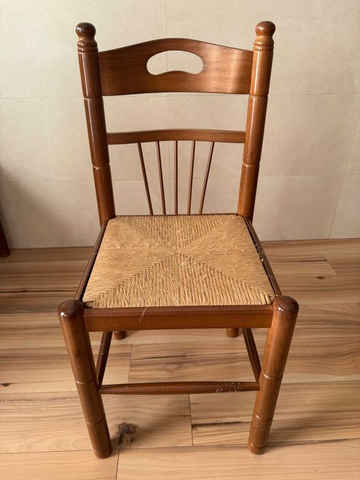 Mesa de cozinha 180x80cm + 4 cadeiras