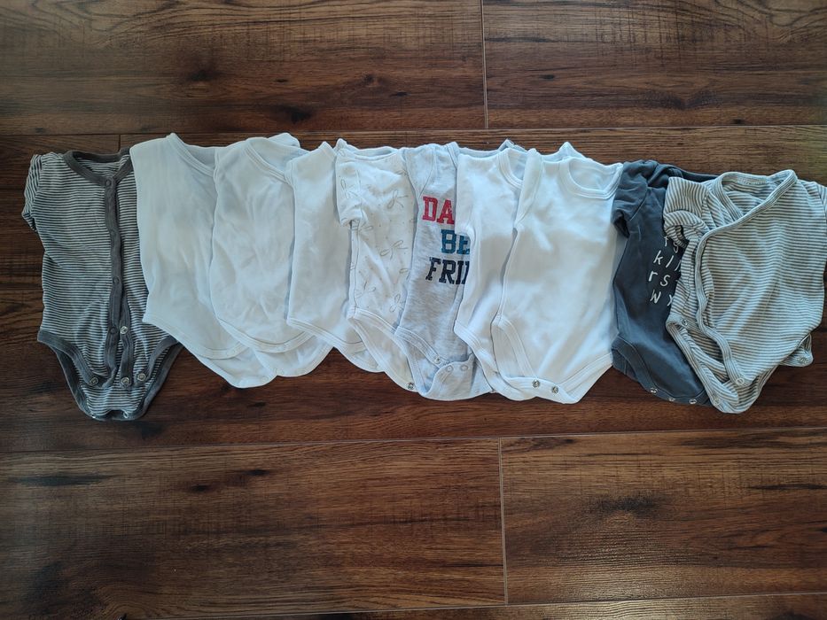 Zestaw ubranek rozmiar 56 dla dziewczynki