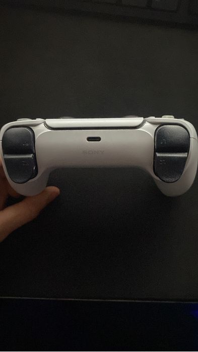 PS5 825GB (com disco) + Comando