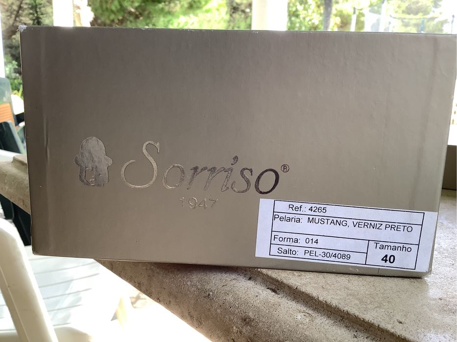 Sapatos de senhora pretos