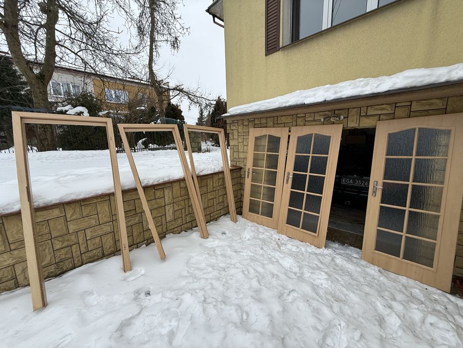 3 pary drzwi 80cm wraz z oscieżnicami