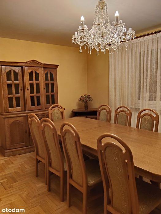 Sprzedam dom parterowy z poddaszem użytkowym 248 m^2