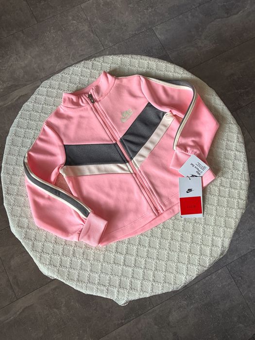 Зіпка Nike нова з бірками