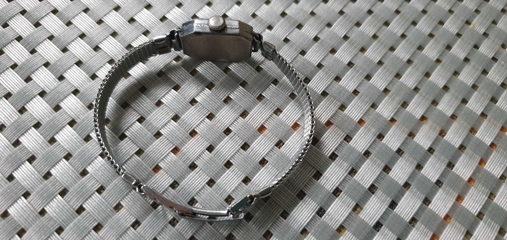 zegarek damski stary