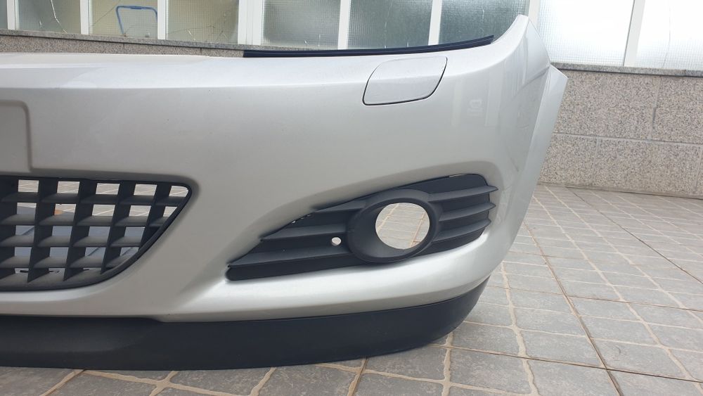 Parachoques Opel Astra H