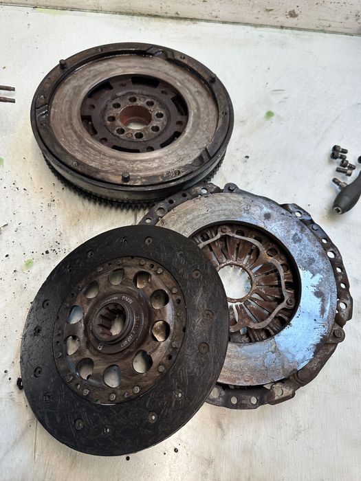 BMW e46 2.0 d 6 biegów Sprzęgło dwumasa