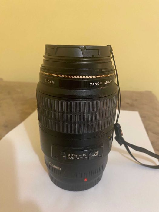 Vendo Lente EF 100mm 1:2.8 USM . acompanha Canon EOS Rebel Xs