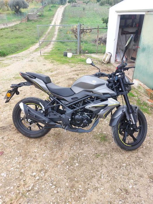 Vendo Benelli BN 125