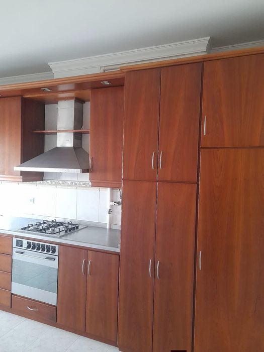 Apartamento T3 em Vale de Figueira, São Jo