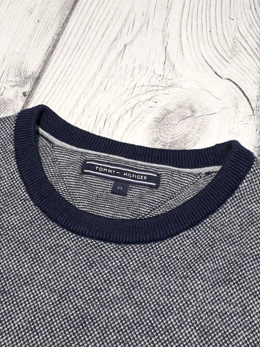 Кофта Tommy Hilfiger светр розмір М