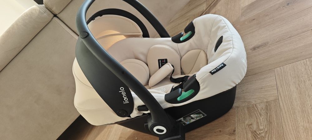 Fotelik samochodowy/Nosidełko