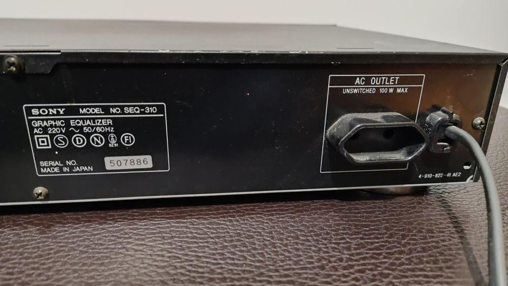 Equalizador Sony Seq 310  bom estado