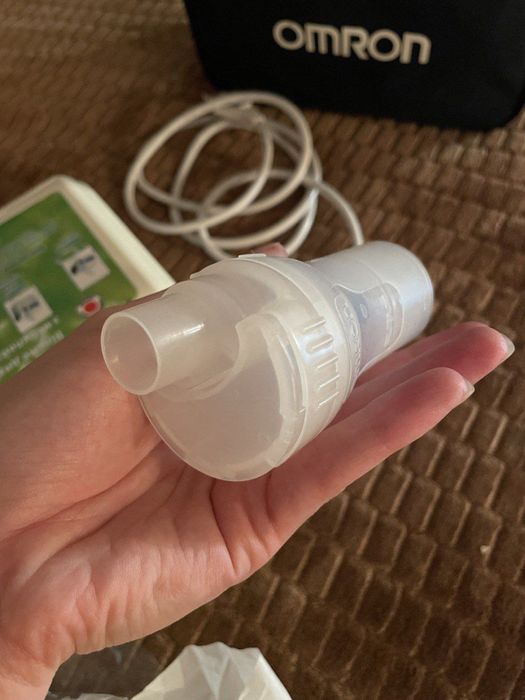 Інгалятор (небулайзер) Omron Comb Air - компактний, потужний.