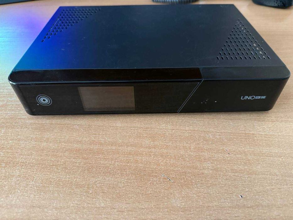Cупутниковий ресивер Vu + Uno 4K SE