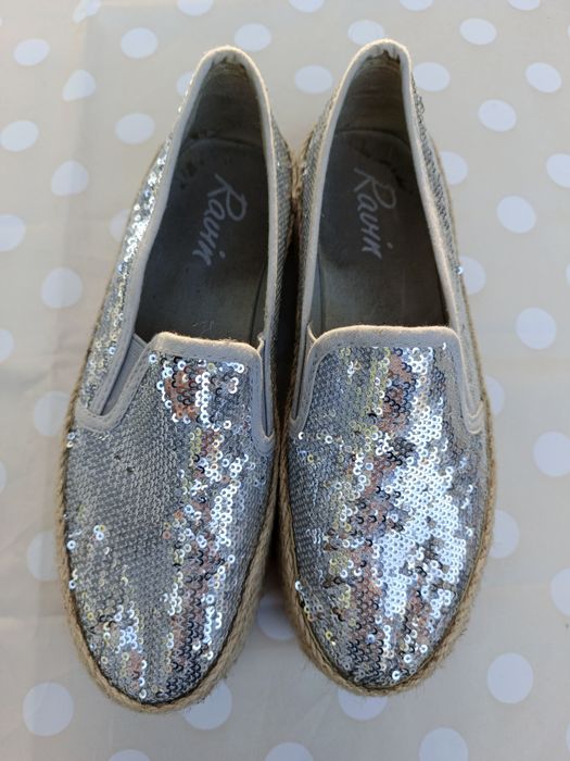 Сліпони-еспадріл'ї з паєтками.