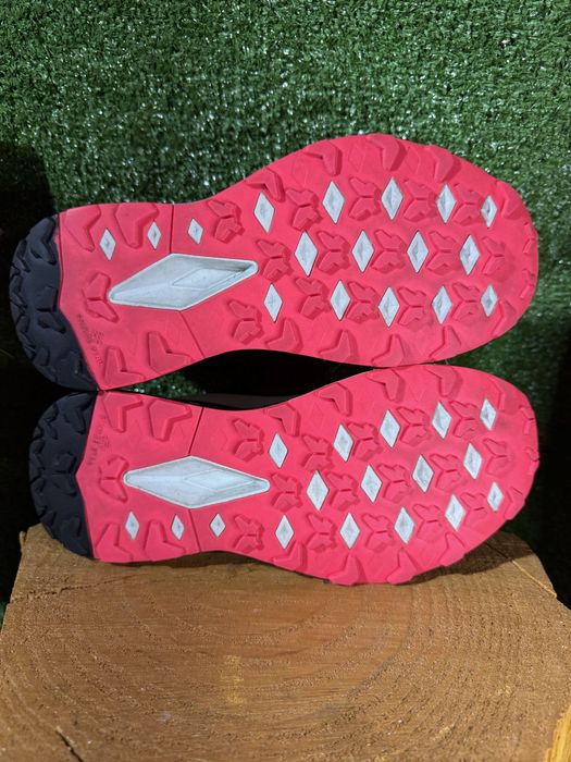 The North Face Vectiv Matrix