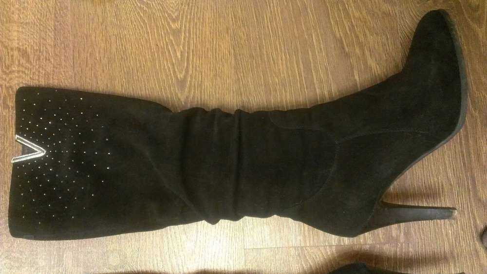 Продам зимние сапоги