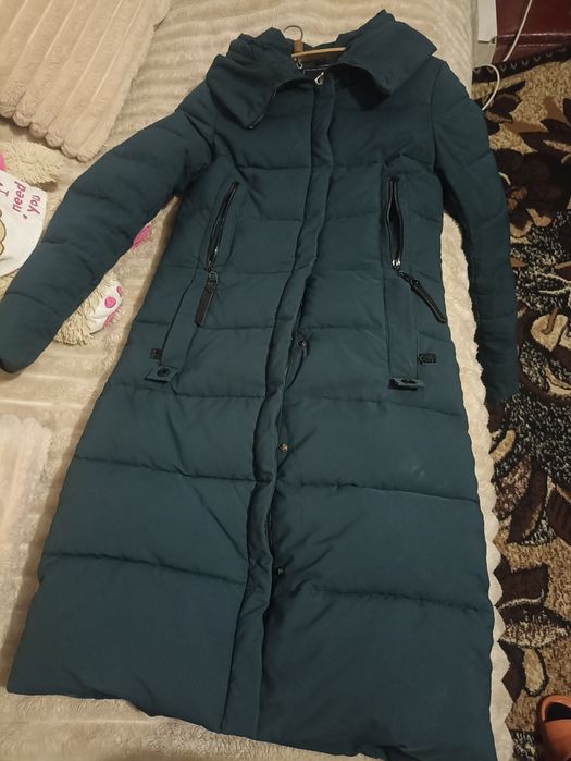 Жіноча зимова куртка
