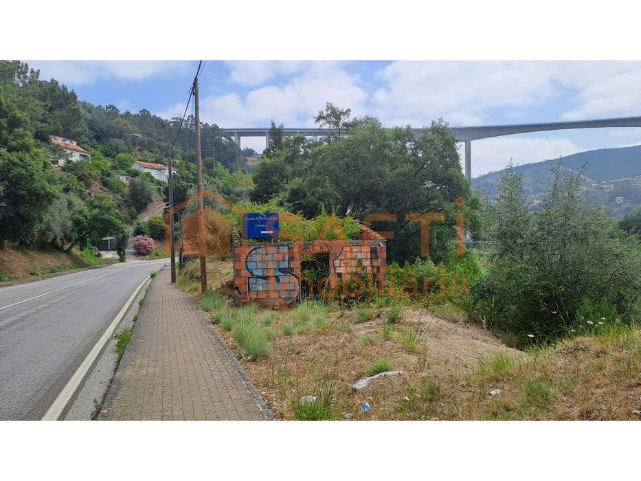 Terreno para construção de moradia em Ceira