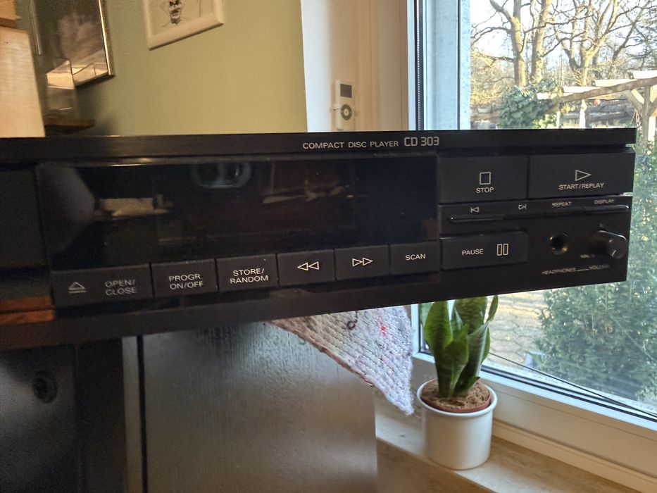Grundig CD 8150, TDA 1543
