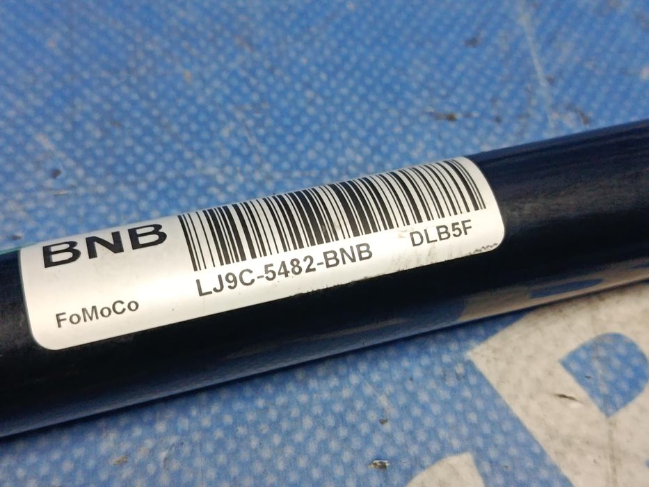 Стабілізатор підвіски передній Ford Mustang Mach-E Стабилизатор