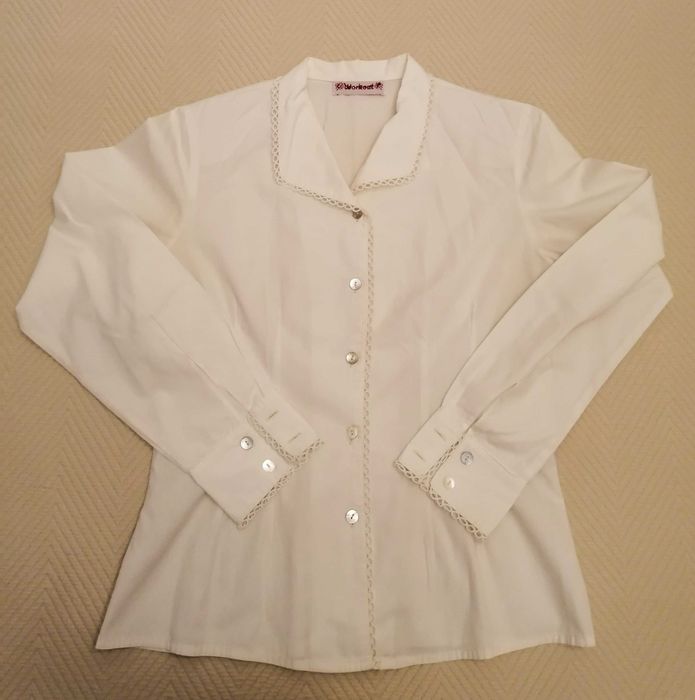 Blusa em algodão e cintada para senhora