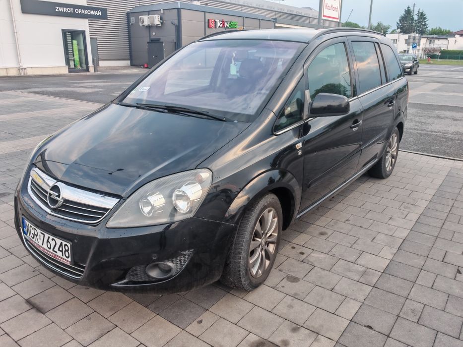 Opel Zafira, 7 osobowy, benzyna/gaz, wersja jubileuszowa